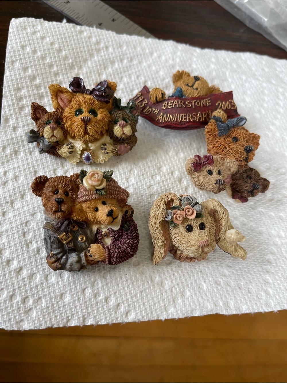 Collectible cherished teddies vintage brooches - Assorted Brown & Cream